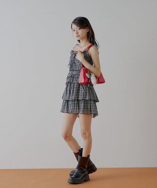 Chico（チコ）の「シアーレースベアキャミショートパンツセット（ワンピース・レディース・ブラック系その他2/ブラウン系その他2/ブラック・FREE）」の13枚目の写真