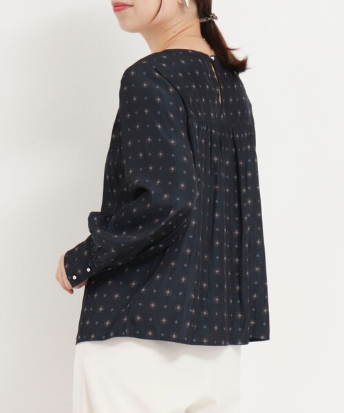 NOLLEY’S(ノーリーズ)の「プロバンスプリントブラウス(シャツ/ブラウス・レディース・ブルー系その他7/ブルー系その他/ホワイト系その他・38)」の21枚目の写真