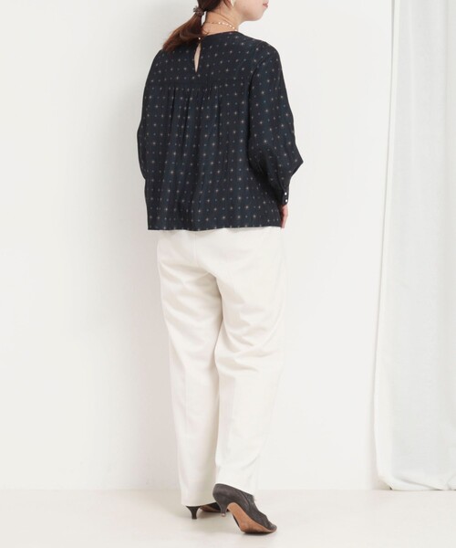 NOLLEY’S(ノーリーズ)の「プロバンスプリントブラウス(シャツ/ブラウス・レディース・ブルー系その他7/ブルー系その他/ホワイト系その他・38)」の22枚目の写真