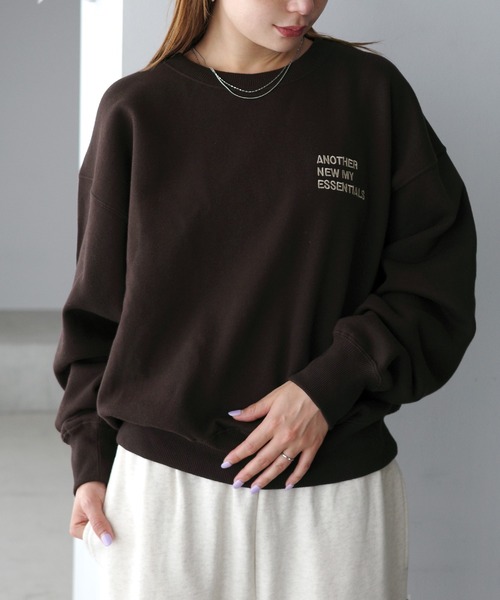 ANME(アンメ)の「裏起毛ロゴ刺繍ANMEスウェットトップス(スウェット・レディース・オートミール/ブラウン/ブラック/オフホワイト・M/L/XL)」の12枚目の写真