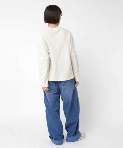 RNA-N（アールエヌエーエヌ）の「M2535 ブロックインレイロングスリーブブルオーバー（Tシャツ/カットソー・レディース・ブラック/バーガンディー/キナリ・FREE）」の22枚目の写真