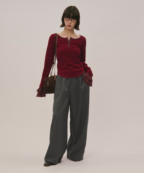 loin nuit（ロワンニュイ）の「bell sleeve rib tops / ベルスリーブリブトップス（Tシャツ/カットソー・レディース・ブラック/ボルドー・FREE）」の10枚目の写真