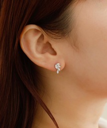 JewCas（ジュアキャス）の「【金属アレルギー対応ノットアレプラス】ルミナスリーフピアス[NOP0137]（ピアス（両耳用））」