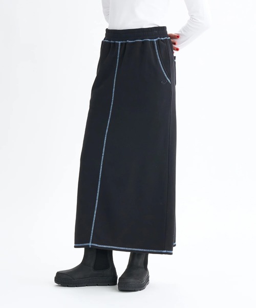 ROXY（ロキシー）の「JIVY SKIRTS /ロキシーロゴワンポイントカラーステッチウエストゴムロングスカート（スカート・レディース・ナチュラル/ブラック/ブラウン・SMALL/MEDIUM/LARGE）」の5枚目の写真