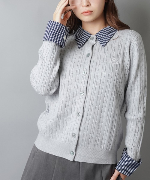 SPINNS（スピンズ）の「シャツレイヤード風ニットカーディガン/チェック/ワンポイント刺繍ロゴ（カーディガン/ボレロ・レディース・ネイビー/ワイン/グレー/オフホワイト・ONESIZE）」の6枚目の写真