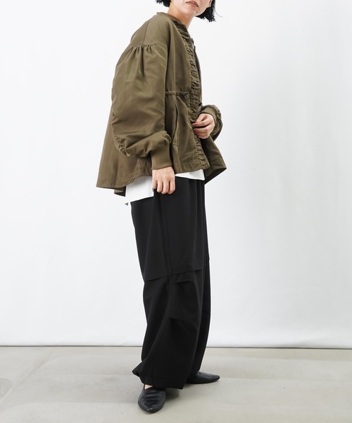 LUCA/LADY LUCK LUCA（ルカ/レディラックルカ）の「LC/LLL ギャザーブルゾン【セットアップ着用可】（ブルゾン・レディース・ブラック/カーキ/ベージュ・FREE）」の19枚目の写真