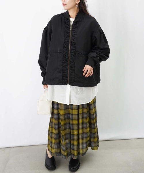 LUCA/LADY LUCK LUCA（ルカ/レディラックルカ）の「LC/LLL ギャザーブルゾン【セットアップ着用可】（ブルゾン・レディース・ブラック/カーキ/ベージュ・FREE）」の11枚目の写真