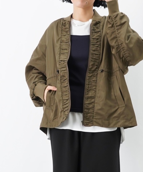 LUCA/LADY LUCK LUCA（ルカ/レディラックルカ）の「LC/LLL ギャザーブルゾン【セットアップ着用可】（ブルゾン・レディース・ブラック/カーキ/ベージュ・FREE）」の16枚目の写真