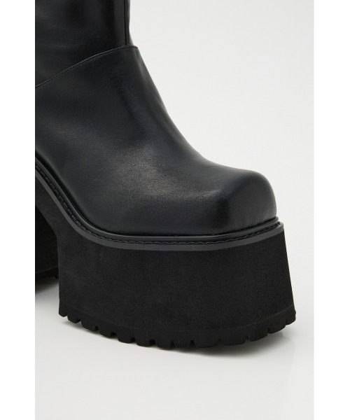 SLY（スライ）の「VOLUME CHUNKY SOLE M/BOOTS ボリューム チャンキーソール ミドルブーツ（ブーツ・レディース・ブラウン/ブラック・SMALL/MEDIUM/LARGE）」の9枚目の写真