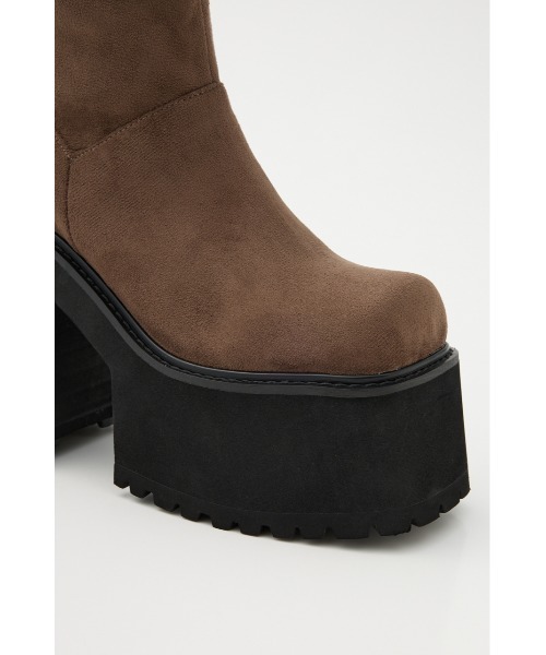 SLY（スライ）の「VOLUME CHUNKY SOLE M/BOOTS ボリューム チャンキーソール ミドルブーツ（ブーツ・レディース・ブラウン/ブラック・SMALL/MEDIUM/LARGE）」の20枚目の写真