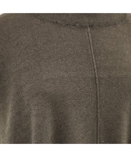 DESIGNWORKS（デザインワークス）の「タートルネックポンチョ（ニット/セーター・レディース・グレー/カーキ/ブラック・フリー）」の4枚目の写真