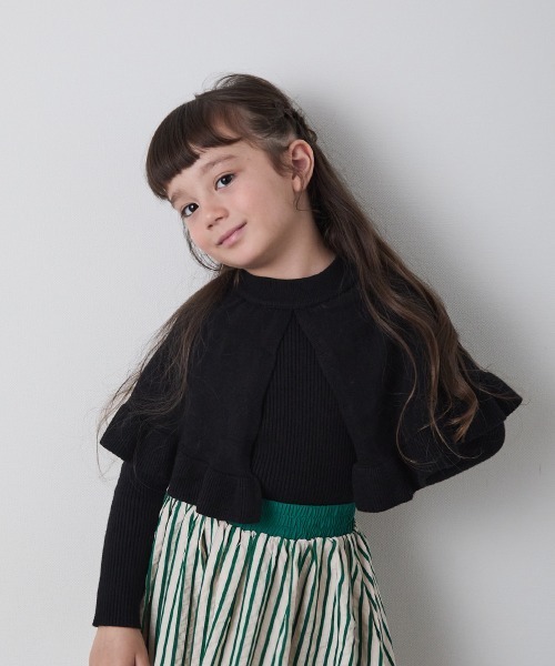 riziere（リジェール）の「ケープレイヤードニットプルオーバー（ニット/セーター・キッズ・ブラック/アイボリー・100/130/120/110/90/150/140）」の2枚目の写真