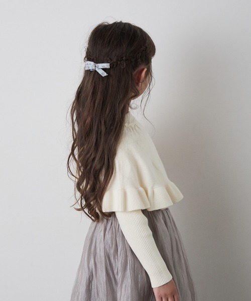 riziere（リジェール）の「ケープレイヤードニットプルオーバー（ニット/セーター・キッズ・ブラック/アイボリー・100/130/120/110/90/150/140）」の10枚目の写真