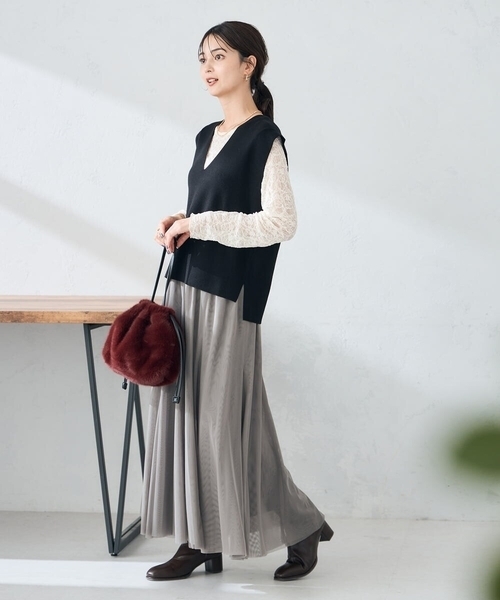 a.v.v(アーヴェヴェ)の「【洗える】チュールフレアスカート(スカート・レディース・アイボリー/チャコールグレー・36/40/38)」の13枚目の写真