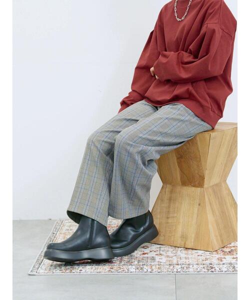 Samansa Mos2 blue(サマンサモスモスブルー)の「サイドゴアブーツ(ブーツ・レディース・ブラック/ダークブラウン・M/L)」の11枚目の写真