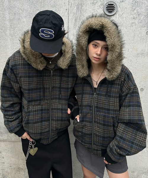 kutir（クティール）の「2WAY FAKEFUR HOOD ZIP BLOUSON／2WAYフェイクファーフードジップブルゾン（ブルゾン・メンズ・ブラック/ネイビー/ブラウン/カーキ・SMALL/MEDIUM/LARGE）」の14枚目の写真