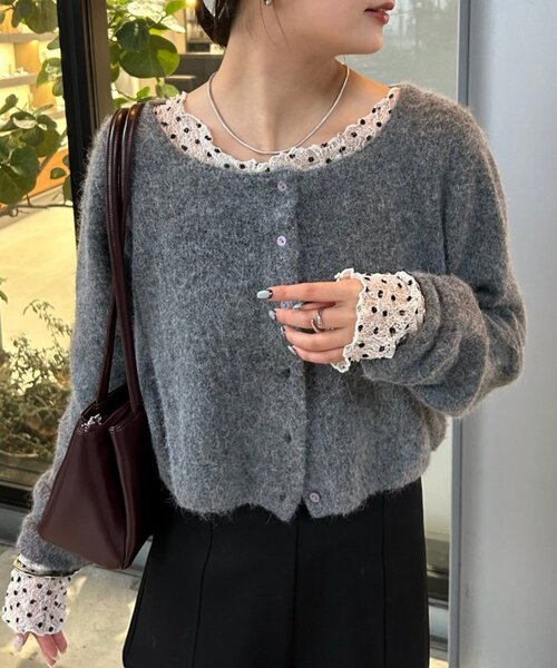 もちふわ素材 / 着膨れしない厚み◎】スクエアネックニット