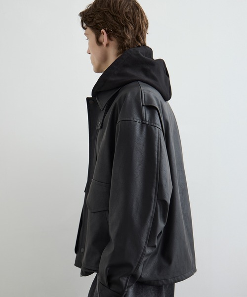 PUBLIC TOKYO（パブリックトウキョウ）の「ビンテージライクオーバーサイズレザーブルゾン　/２WAY仕様/スタンド/春服/防風性/防水性/アウター（ブルゾン・メンズ・ブラック/ブラウン・1/2）」の17枚目の写真