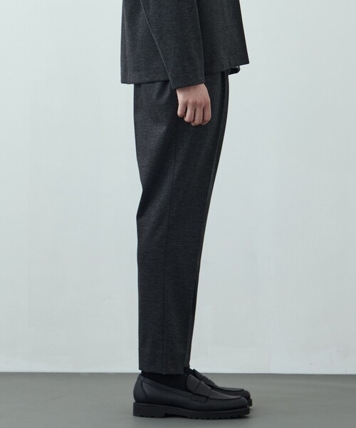 UNITED TOKYO（ユナイテッドトウキョウ）の「【Setup可】Warm Air サイドゴムスラックス ｜ウォッシャブル/ストレッチ/防シワ/速乾/軽量（その他パンツ・メンズ・ダークブラウン/ダークネイビー/ダークグレー・1/2/3）」の6枚目の写真