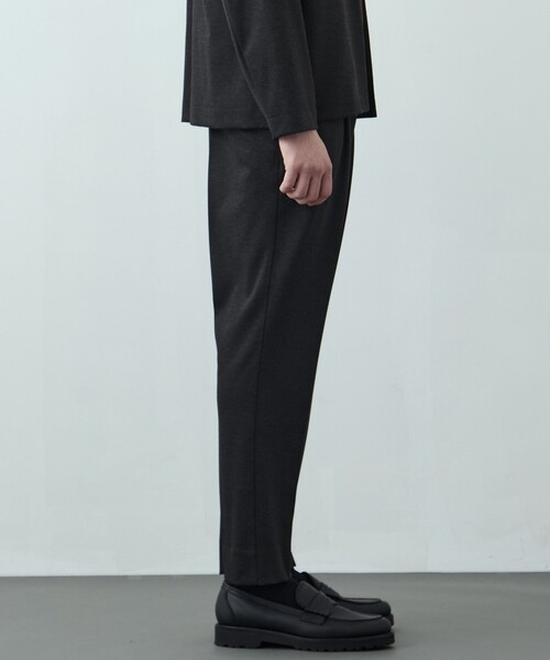 UNITED TOKYO（ユナイテッドトウキョウ）の「【Setup可】Warm Air サイドゴムスラックス ｜ウォッシャブル/ストレッチ/防シワ/速乾/軽量（その他パンツ・メンズ・ダークブラウン/ダークネイビー/ダークグレー・1/2/3）」の10枚目の写真