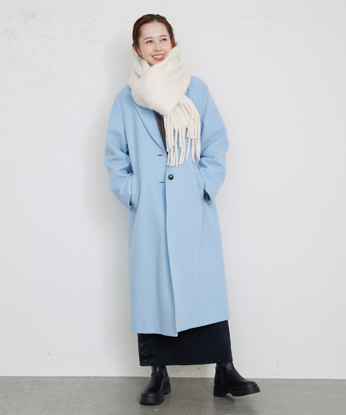 SLOBE IENA（スローブイエナ）の「《追加》SLOBE IENA エアリーカラーストール（マフラー・レディース・ホワイト/レッド/ピンク/カーキ・FREE）」の5枚目の写真