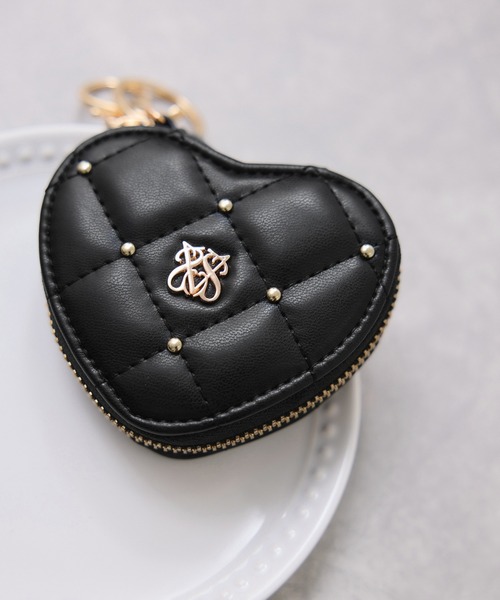 VIS(ビス)の「スタッズキルティングハートポーチチャーム(チャーム・レディース・ブラック/ホワイト/レッド・FREE)」の16枚目の写真