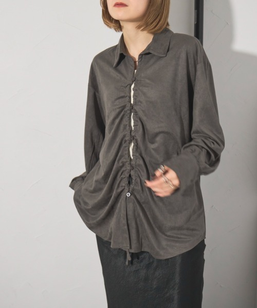 leimn（レイムン）の「スウェードフロントドロストシャツ（シャツ/ブラウス・レディース・チャコールグレー/ライトグレー・M）」の5枚目の写真