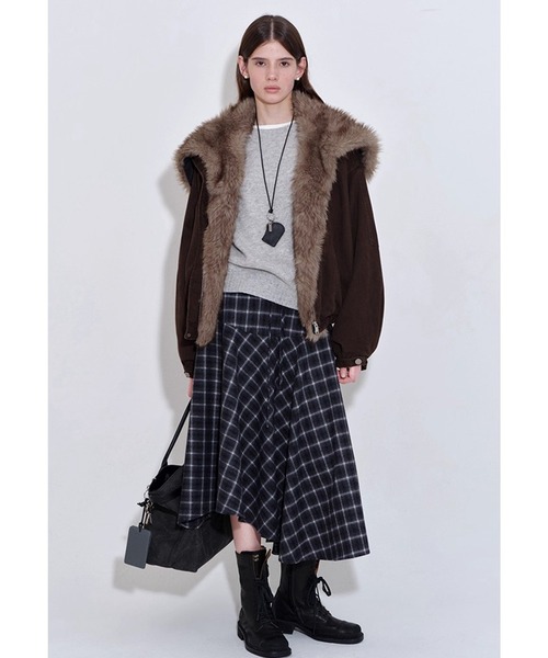 フェイクファーカラー ショートダウンジャケット FQ25Y012【Fano