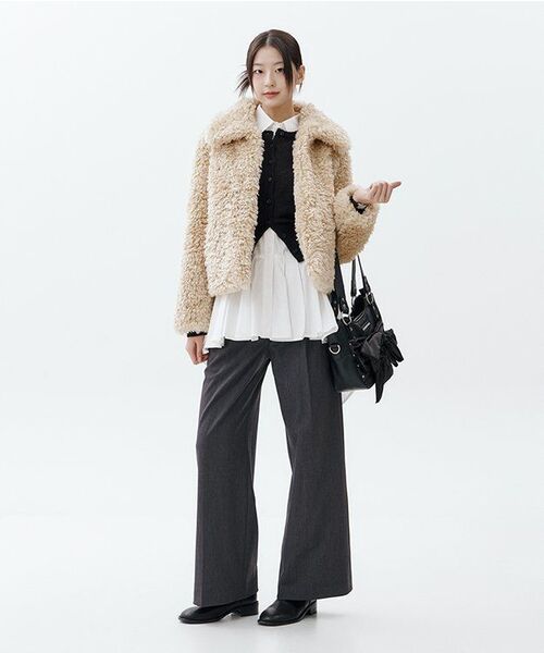 IUGAMAKARAS(イウガマカラス)の「Laced Ribbon Leather Shoulder Bag (Black)(ショルダーバッグ・レディース・その他・FREE)」の13枚目の写真