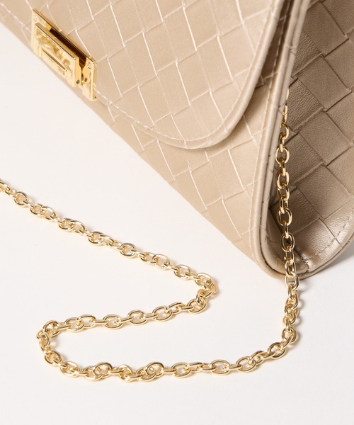 AIMER（エメ）の「格子模様クラッチパーティーバッグ（クラッチバッグ・レディース・ベージュ/シルバー・FREE）」の12枚目の写真