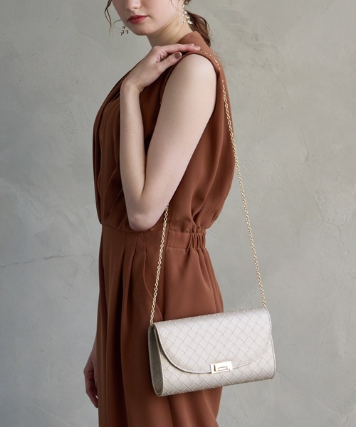 AIMER（エメ）の「格子模様クラッチパーティーバッグ（クラッチバッグ・レディース・ベージュ/シルバー・FREE）」の14枚目の写真