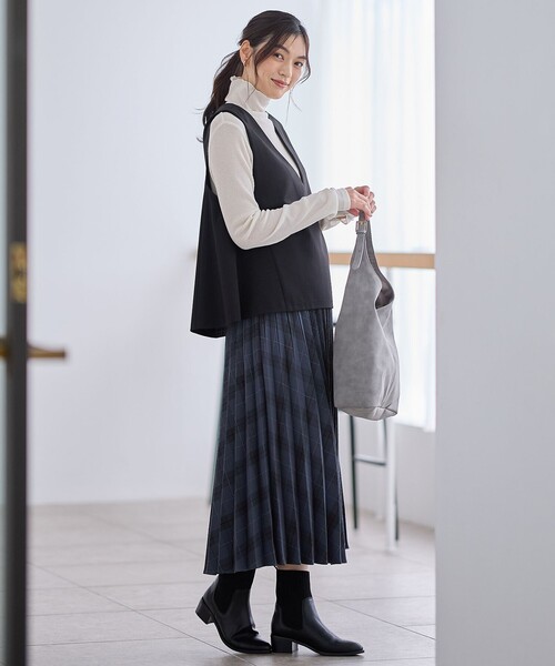 ANY(エニィ)の「【2SET】ハンサムジレ×ワイドパンツセット(セットアップ・レディース・ライトグレー系/ブラック系・MEDIUM/LARGE)」の7枚目の写真