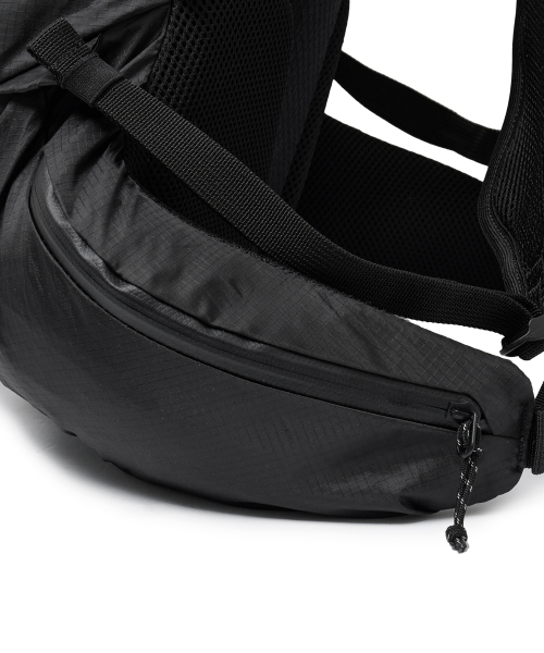 PHYPS MOTORCYCLE(フィップスモーターサイクル)の「Original Wing Logo Riding Bag Black(バックパック/リュック・レディース・その他・FREE)」の7枚目の写真