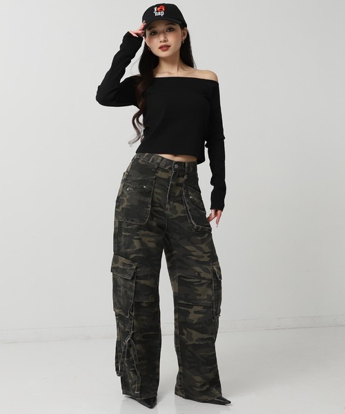 ANAP（アナップ）の「カモフラージュ ワイドレッグ デザイン カーゴパンツ（カーゴパンツ・レディース・カーキ・S/M）」の6枚目の写真