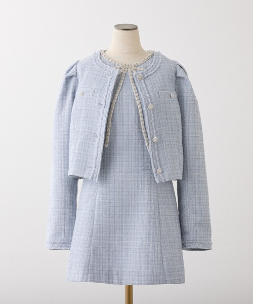 one after another NICE CLAUP（ワンアフターアナザーナイスクラップ）の「【Twinkle collection】ビジューボタンジャケット（ノーカラージャケット・レディース・ブラック/サックスブルー/アイボリー・FREE）」の12枚目の写真