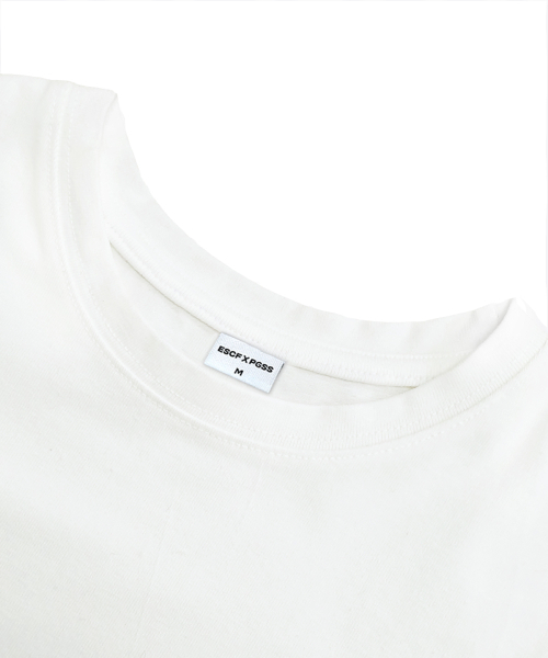 PAGESIISII(ページシシ)の「アイストロベリープリンティングスリムフィット半袖Tシャツアイボリー(Tシャツ/カットソー・レディース・その他・MEDIUM)」の4枚目の写真