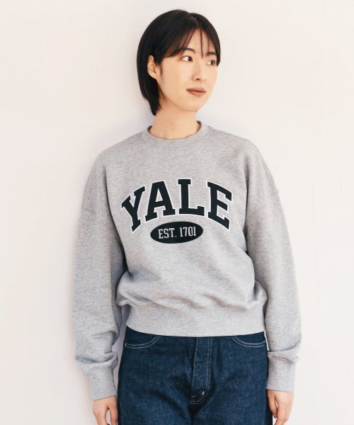 YALE（イェール）の「WOMENS 2 TONE ARCH CROP SWEATSHIRT PALE BLUE（スウェット・レディース・その他・MEDIUM/SMALL）」の7枚目の写真
