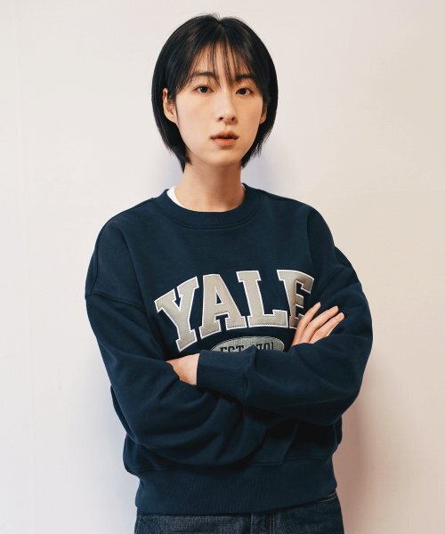 YALE（イェール）の「WOMENS 2 TONE ARCH CROP SWEATSHIRT PALE BLUE（スウェット・レディース・その他・MEDIUM/SMALL）」の9枚目の写真