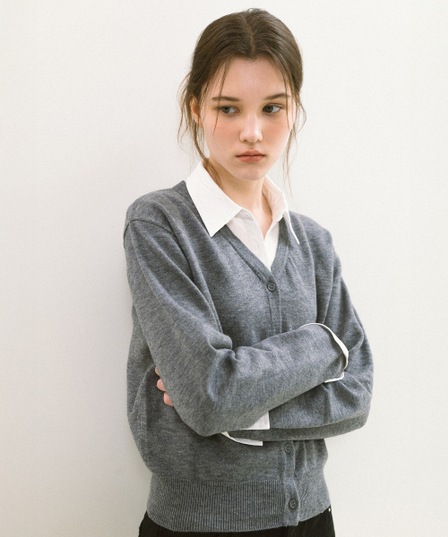 YUPPE（ヨッペ）の「SHIRT COLLAR CARDIGAN_GRAY（カーディガン/ボレロ・レディース・その他・FREE）」の3枚目の写真