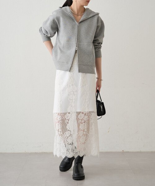 LOUNGEDRESS（ラウンジドレス）の「ポンチパーカー（パーカー・レディース・ライトグレー/ネイビー/オフホワイト・FREE）」の17枚目の写真