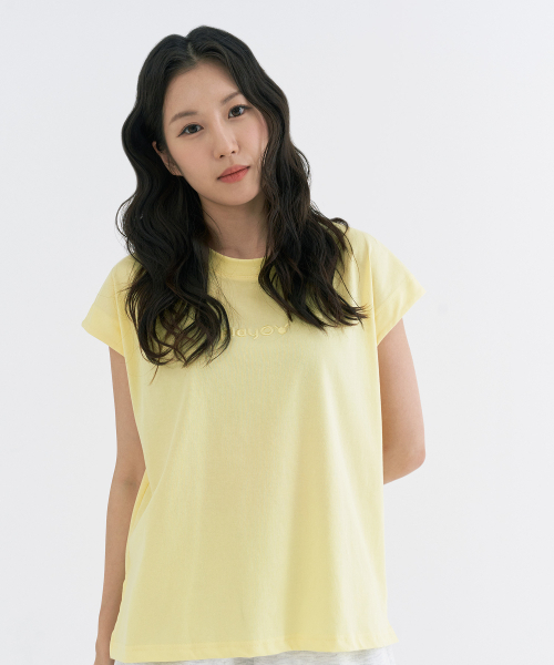 PLAYO(プレイオ)の「エヌエスTシャツ _ イエロー(Tシャツ/カットソー・レディース・その他・FREE)」の3枚目の写真