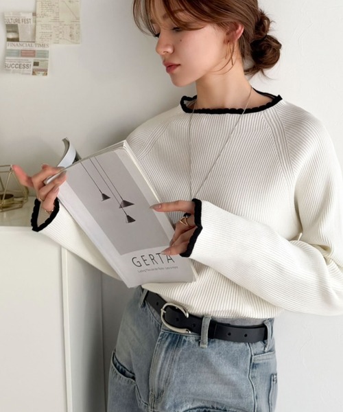 classicalelf(クラシカルエルフ)の「色っぽさと着回し力を兼ね備えた主役級ニット。スカラップ配色デザインニットプルオーバー(長袖)(ニット/セーター・レディース・ネイビー/モカ/ブラック/オフホワイト・X-LARGE/SMALL/MEDIUM/LARGE)」の7枚目の写真
