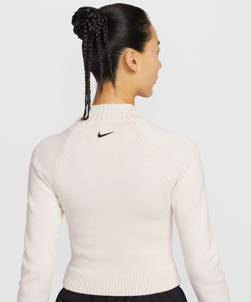 NIKE(ナイキ)の「NIKE AS W NSW STREET GRAPHIC FZ SWEATER / ナイキ ウィメンズ ストリート グラフィック フルジップ セーター【SP】(ニット/セーター・レディース・アイボリー・L/M/S)」の7枚目の写真
