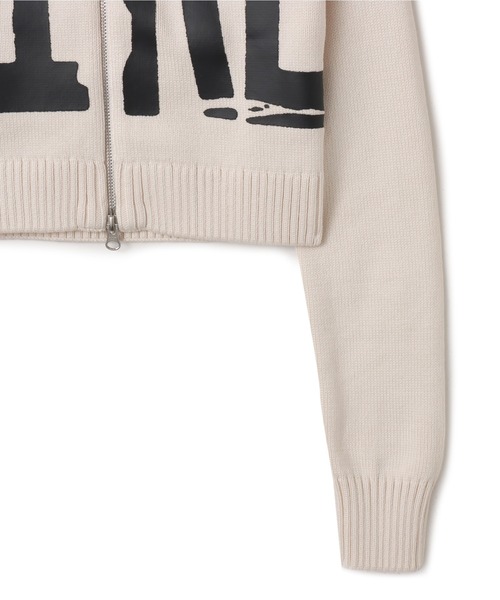 NIKE(ナイキ)の「NIKE AS W NSW STREET GRAPHIC FZ SWEATER / ナイキ ウィメンズ ストリート グラフィック フルジップ セーター【SP】(ニット/セーター・レディース・アイボリー・L/M/S)」の5枚目の写真