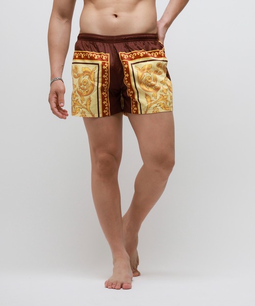 VANQUISH（ヴァンキッシュ）の「VANQUISH / ヴァンキッシュ Royalty バロック柄 ショートパンツ（その他パンツ・メンズ・バーガンディー/ホワイト・M/L）」の2枚目の写真