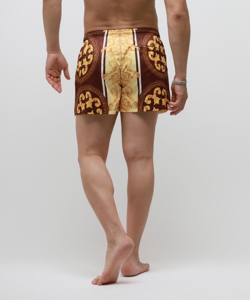 VANQUISH（ヴァンキッシュ）の「VANQUISH / ヴァンキッシュ Royalty バロック柄 ショートパンツ（その他パンツ・メンズ・バーガンディー/ホワイト・M/L）」の7枚目の写真