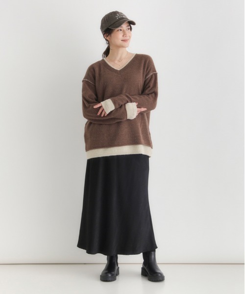 Right-on(ライトオン)の「HONEYSUCKLE ROSE(ハニーサックルローズ)【レディース】フェイクレイヤードVネックセーター(ニット/セーター・レディース・ブラウン/グリーン/グレー・S/M/L)」の10枚目の写真