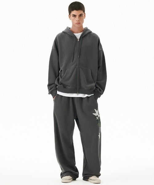 MAHAGRID(マハグリッド)の「『mahagrid/マハグリッド』 PRAY APPLIQUE CROP ZIP UP HOODIE/プレイ短丈ジップアップパーカー(スウェット・レディース・ブラック/チャコールグレー/グレー・FREE)」の19枚目の写真