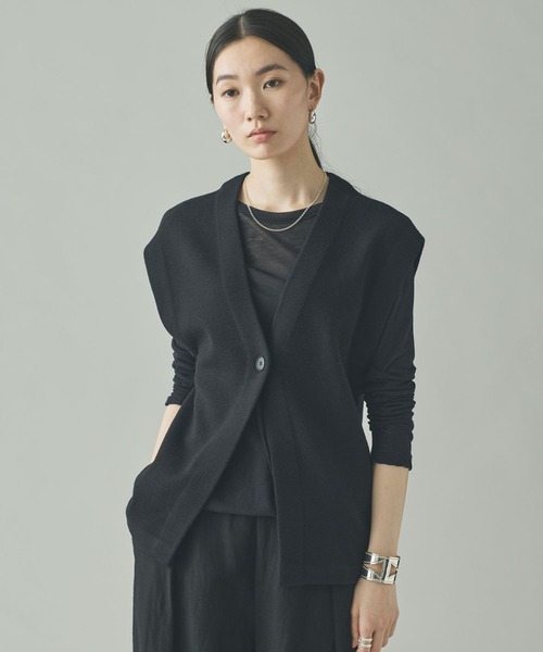 Curensology（カレンソロジー）の「Curensology(カレンソロジー)/マスキュリンニットベスト（ベスト・レディース・ブラック/グレー・FREE）」の2枚目の写真