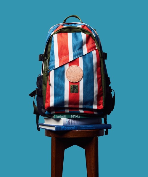 NATAL DESIGN（ネイタルデザイン）の「DAYLIFE A-3 PACK（ショルダーバッグ・メンズ・ストライプ/カモフラージュ・FREE）」の2枚目の写真